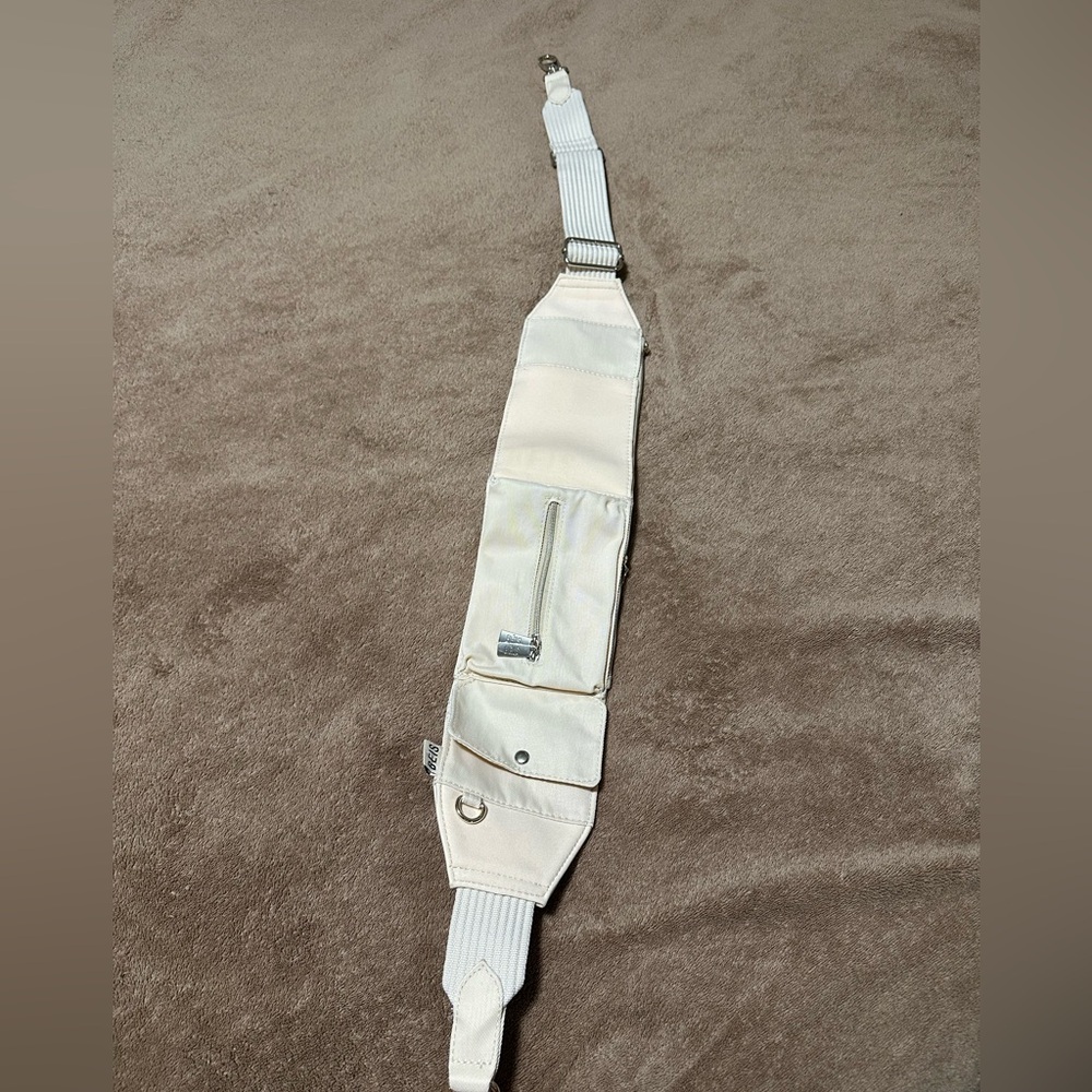 Beis The Survival Strap Beige